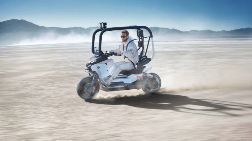 BMW cria conceito de moto que dispensa capacete