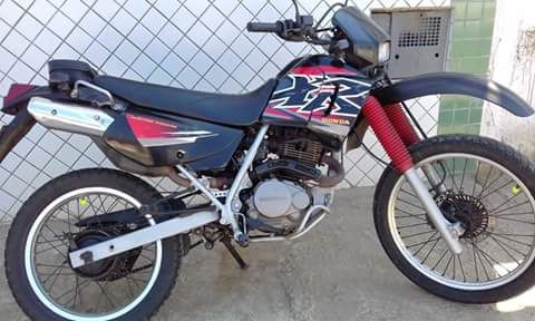 Honda XR 200 R 2000/2000 - Salão da Moto - 3425