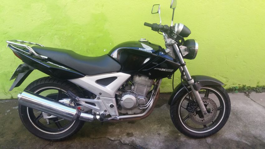 Honda CBX 250 Twister 2006/2006 - Salão da Moto - 5016