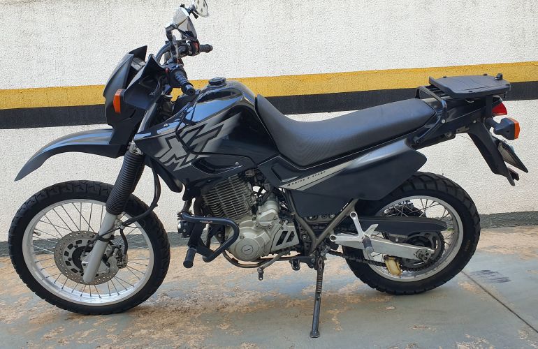 Moto Yamaha XT 600 E - 2001 - R$ 9000.0