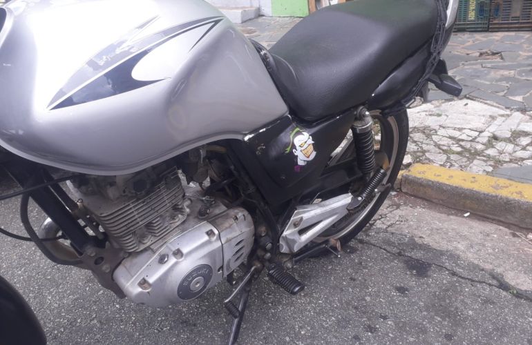 Suzuki EN 125 YES - Foto #2