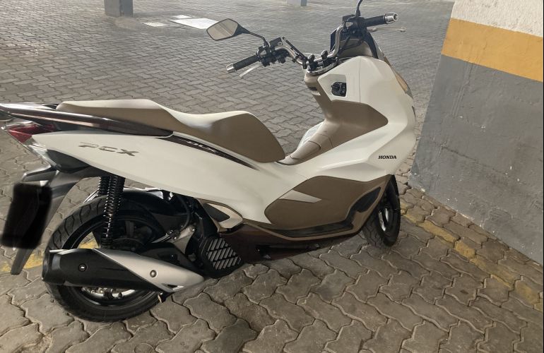 Honda Pcx 150 DLX ABS - Foto #1