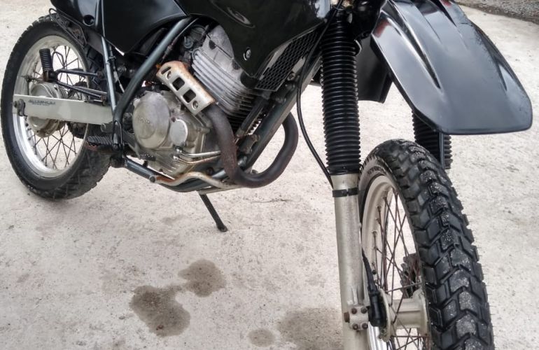 Honda XR 250 Tornado - Foto #1