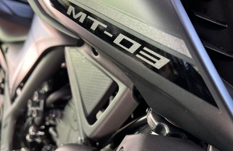 Yamaha MT 03 (ABS) - Foto #4