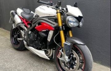 Triumph Speed Triple R - Foto #4