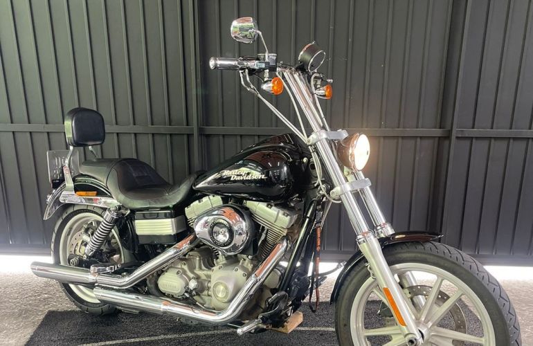 Harley-Davidson Dyna Super Glide - Foto #1