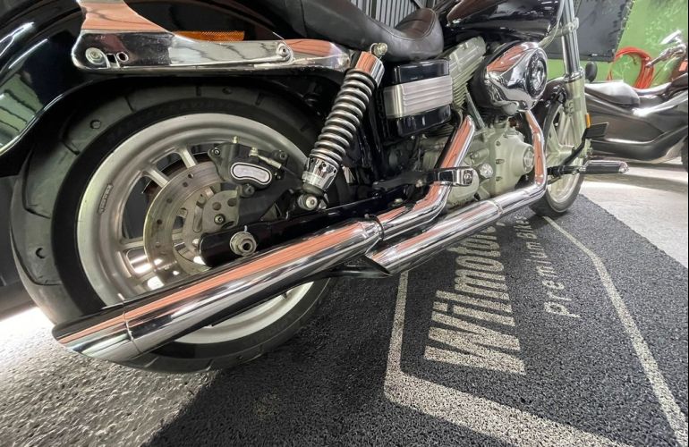 Harley-Davidson Dyna Super Glide - Foto #8