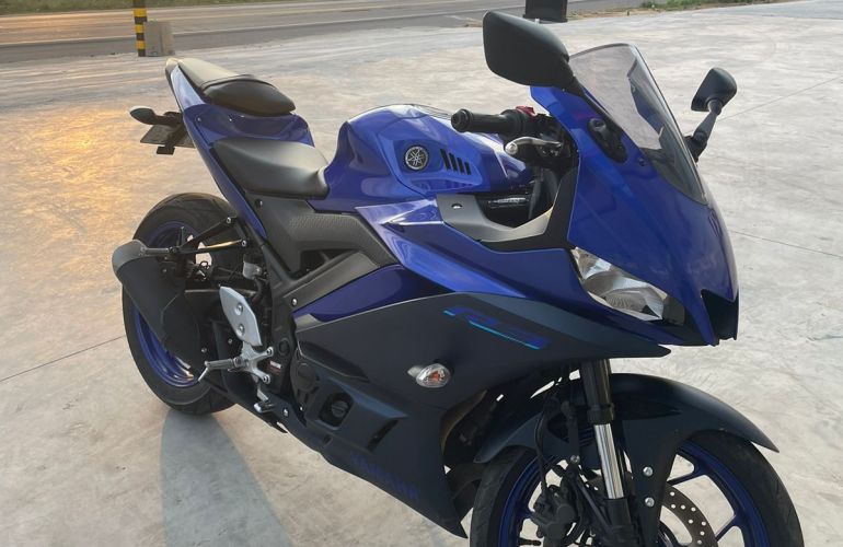 Yamaha YZF R3 (ABS) - Foto #1
