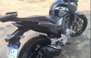 Honda Twister (CBS) - Foto #2