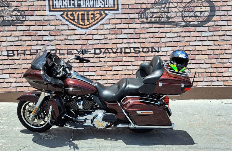 Harley-Davidson Road Glide Ultra - Foto #8