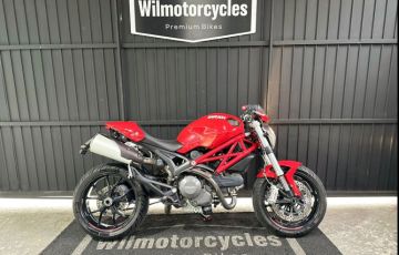 Ducati Monster 796 - Foto #2