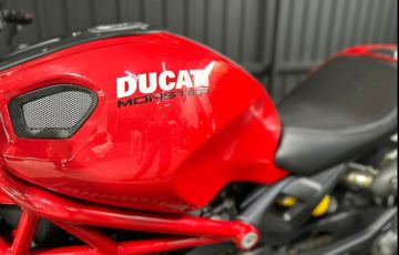 Ducati Monster 796 - Foto #7