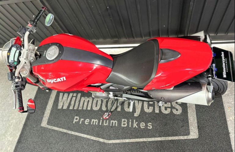 Ducati Monster 796 - Foto #9