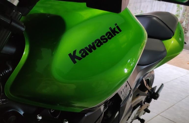 Kawasaki Z 750 (ABS) - Foto #1