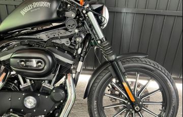 Harley-Davidson Sportster Iron 883 - Foto #5
