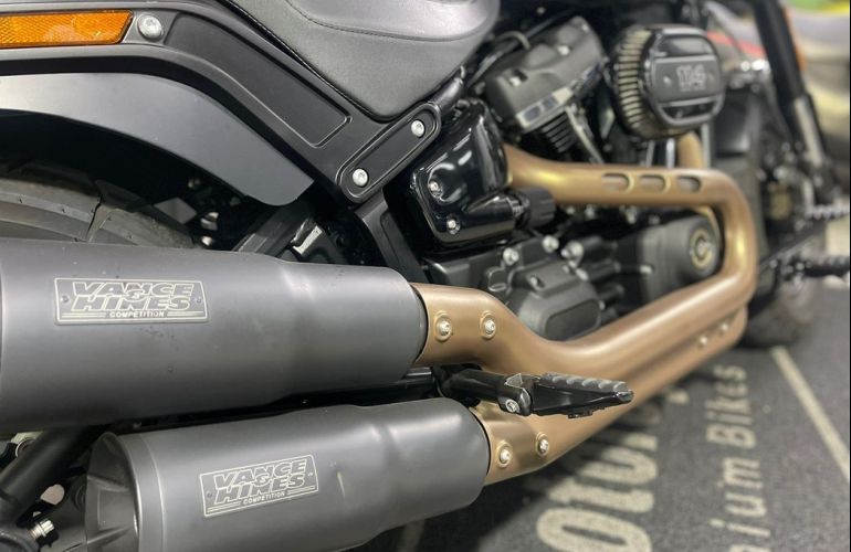Harley-Davidson Softail Fat Bob 114 - Foto #5