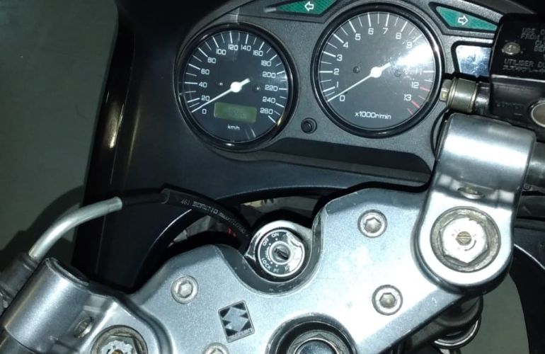 Suzuki Gsx 650 F - Foto #5