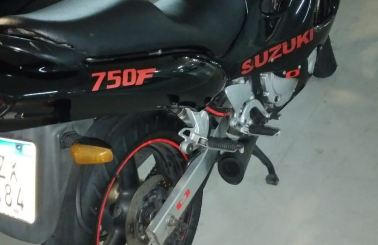 Suzuki Gsx 650 F - Foto #6