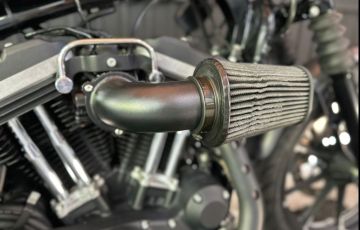 Harley-Davidson Sportster Iron 883 - Foto #10