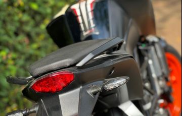 KTM Duke 200 - Foto #10