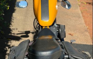 Harley-Davidson Sportster Iron 883 - Foto #7