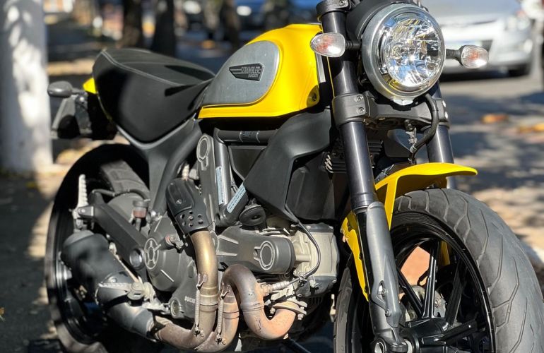 Ducati Scrambler Icon - Foto #2