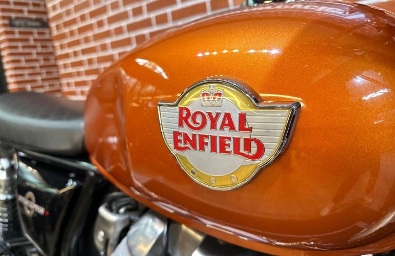 Royal Enfield Interceptor - Foto #10