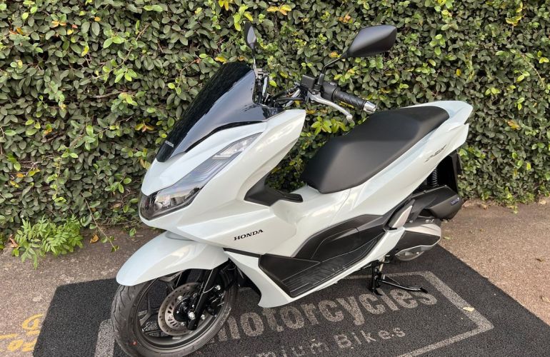 Honda Pcx 160 Dlx - Foto #1