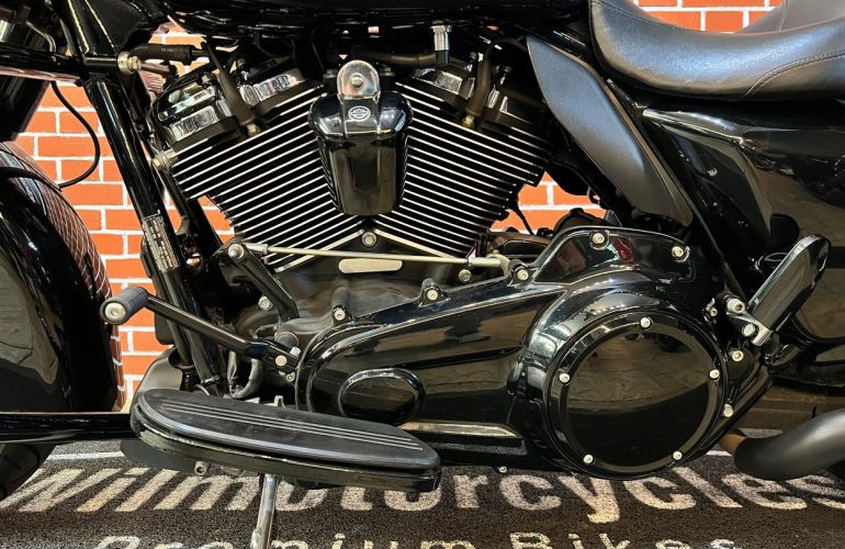 Harley-Davidson Road King Special - Foto #4