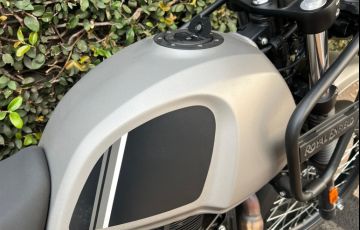 Royal Enfield Himalayan - Foto #5