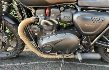 Triumph Street Twin - Foto #9