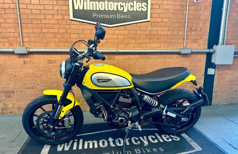 Ducati Scrambler Icon - Foto #1