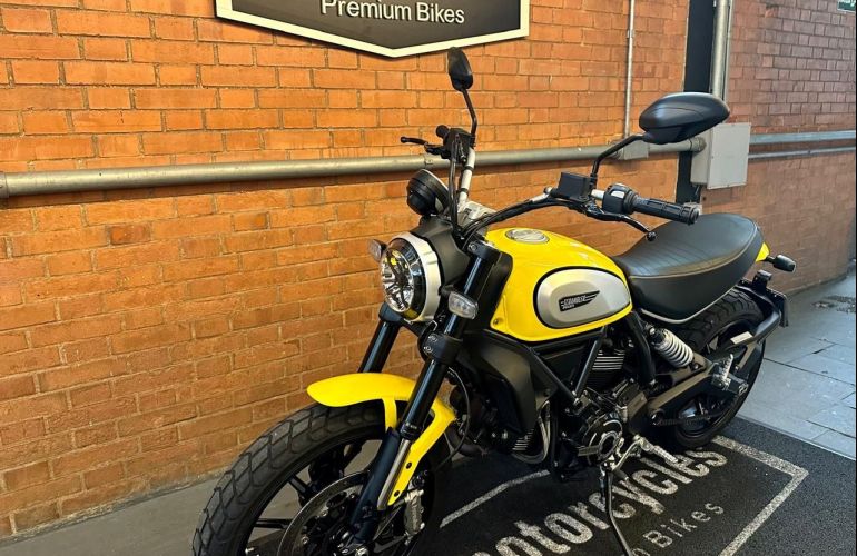 Ducati Scrambler Icon - Foto #2