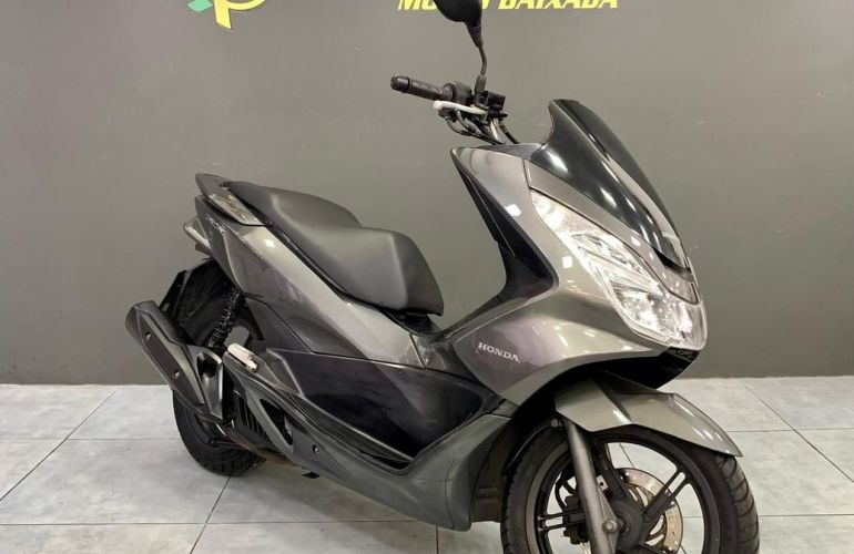 Honda Pcx Dlx - Foto #2