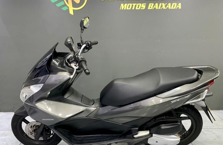 Honda Pcx Dlx - Foto #3