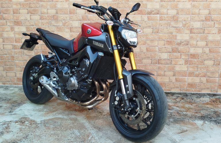 Yamaha MT 09 ABS - Foto #3