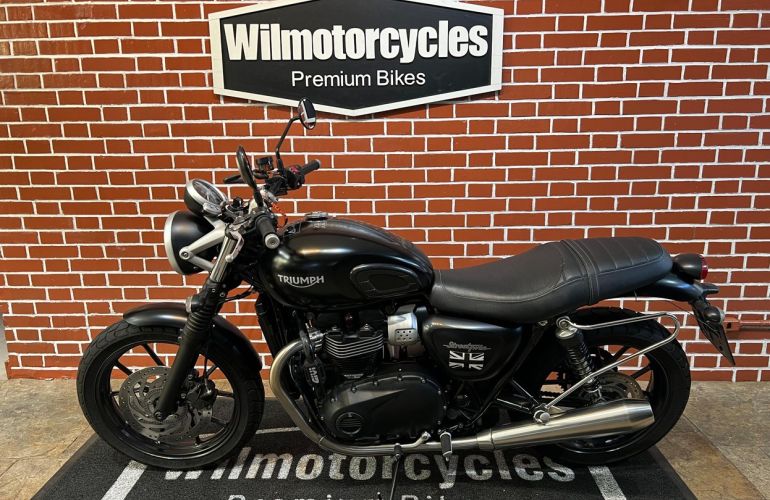 Triumph Street Twin - Foto #1