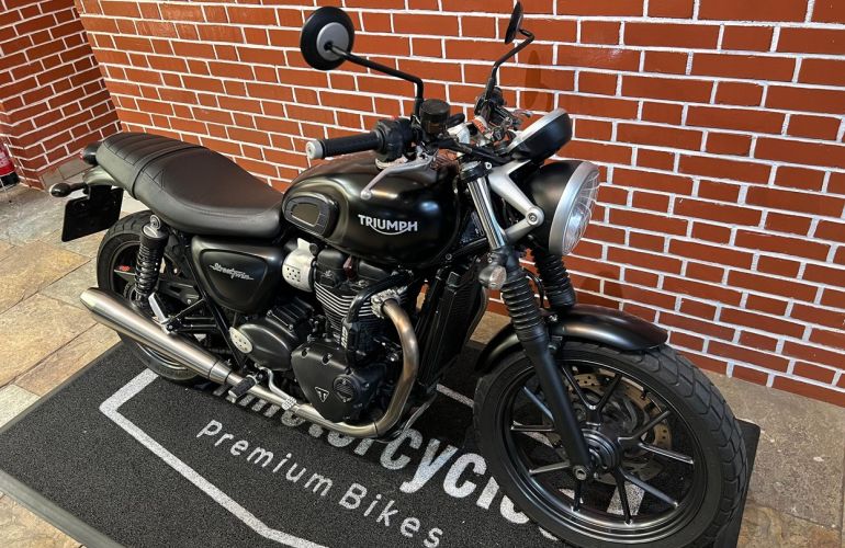 Triumph Street Twin - Foto #4