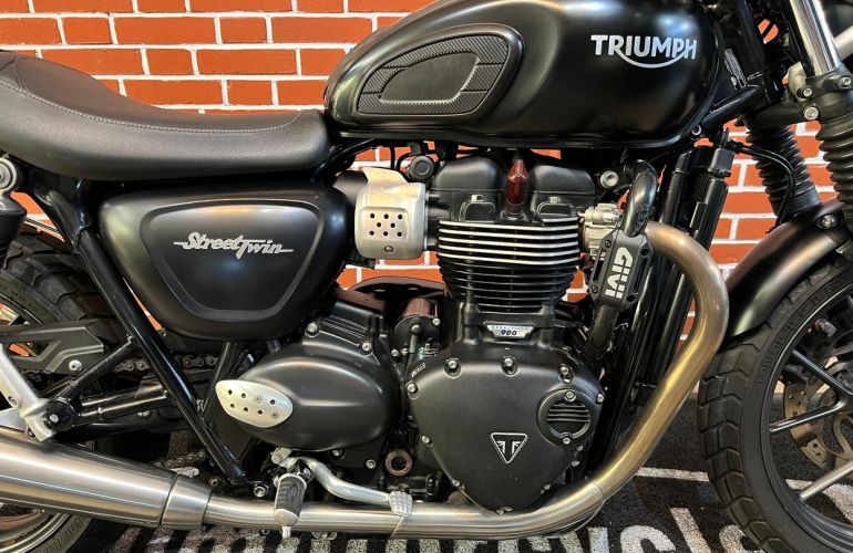 Triumph Street Twin - Foto #5