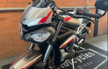 Triumph Street Triple 765 Rs - Foto #10