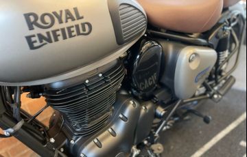 Royal Enfield Classic 350 - Foto #10