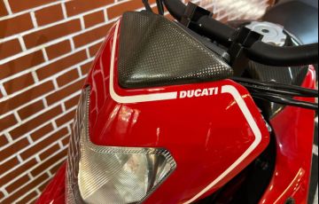 Ducati Hypermotard 1100 EVO - Foto #4