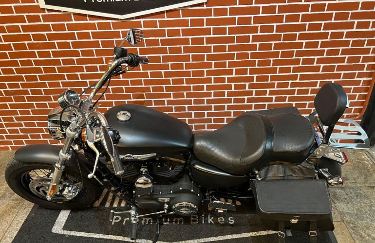 Harley-Davidson Sportster 1200 Custom Cb Limited - Foto #2