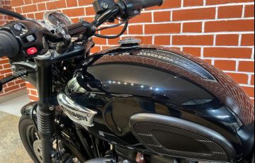 Triumph Bonneville T100 Black 900 - Foto #5