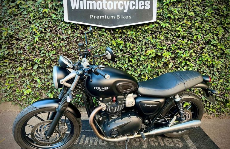 Triumph Street Twin - Foto #1