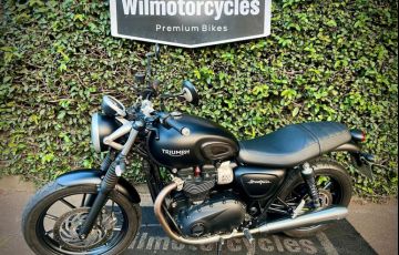 Triumph Street Twin