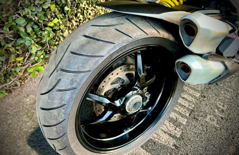 Ducati Multistrada 1200s Touring - Foto #9