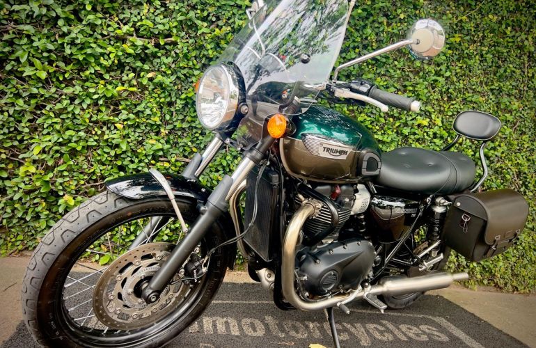 Triumph Bonneville T100 900 - Foto #2