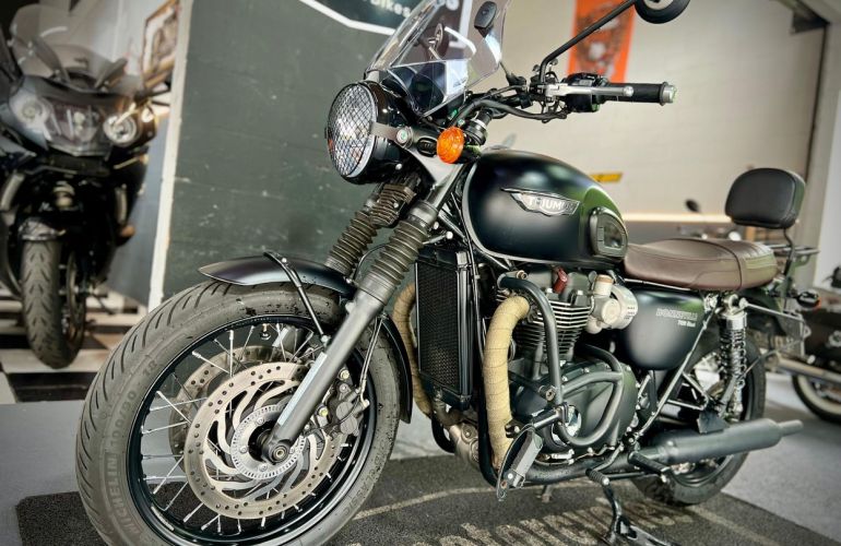 Triumph Bonneville T120 Black 1200 - Foto #3