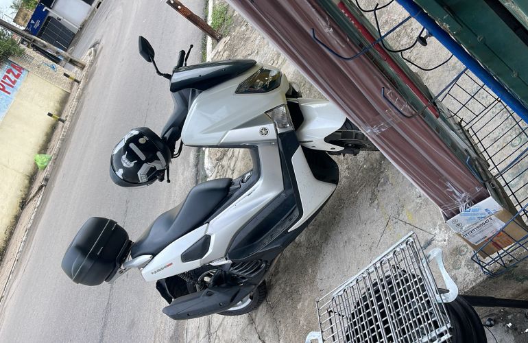 Yamaha NMax 160 ABS